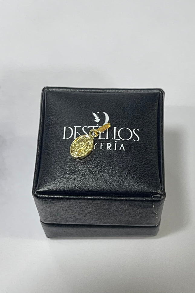 Dije Virgen Milagrosa Pequeño / 0.38Gr / 1.9Mm / 1.2Cm /