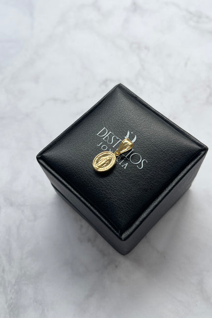 Dije Virgen Milagrosa Pequeño / 1.3Cm / 0.5Gr /