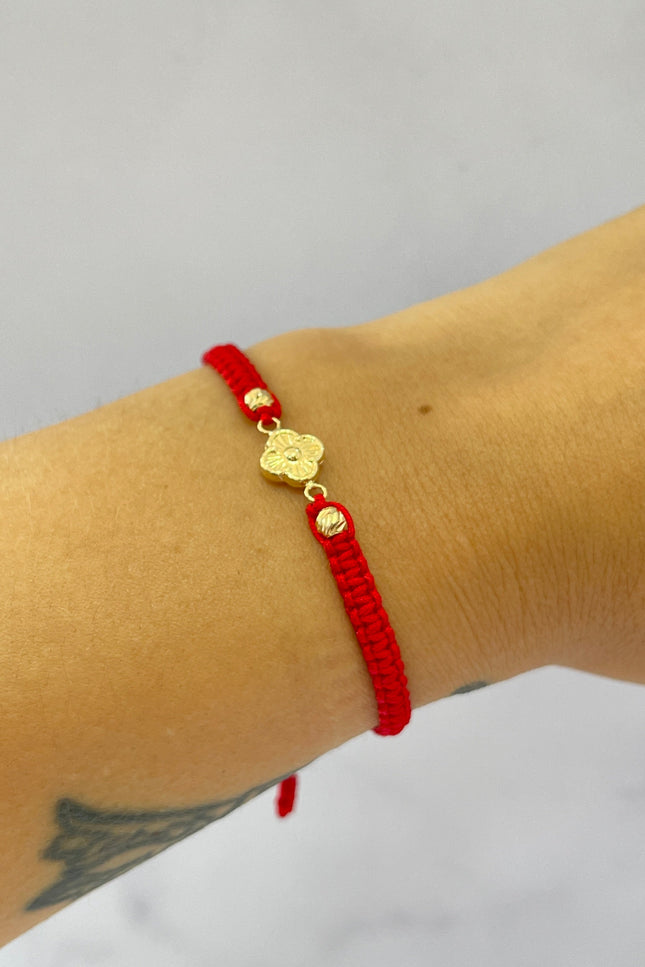 Pulsera De Hilo Rojo Herraje Trébol / 0.46Gr / 4Mm /