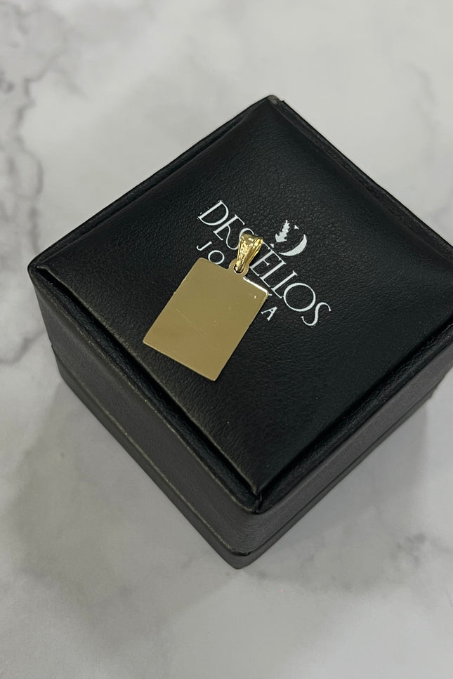 Dije Placa Pequeña / 1.9Cm / 0.93Gr / 1.19Mm