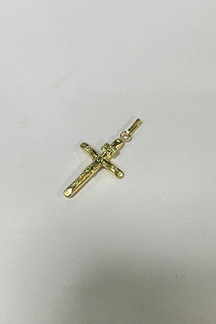 Dije Cruz Con Cristo / 1.02Gr / 2.5Mm / 2.8Cm /