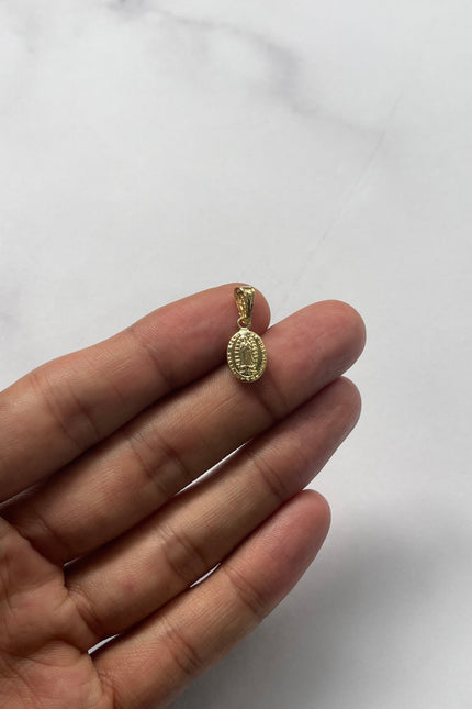 Dije Virgen Guadalupe Pequeño / 1.3Cm / 0.54Gr
