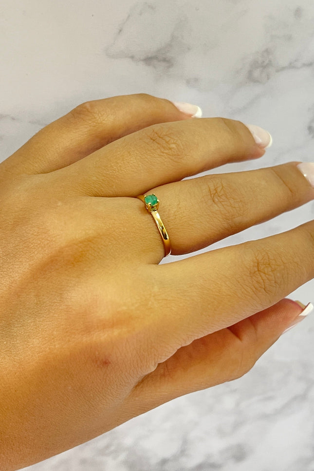 Solitario De Esmeralda Redondo / T7 / 1.02Gr / 0.10Qts /