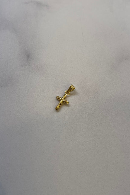 Dije Cruz Con Cristo / 1.2Cm / 0.25Gr /