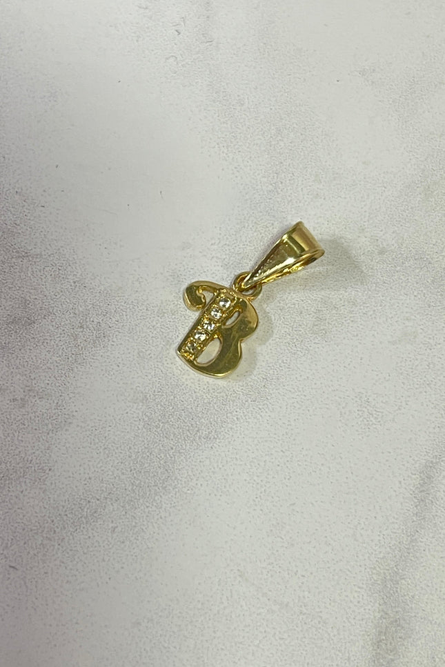 Dije Letra B Con Swarovski Blancos / 1.1Cm / 0.66Gr /