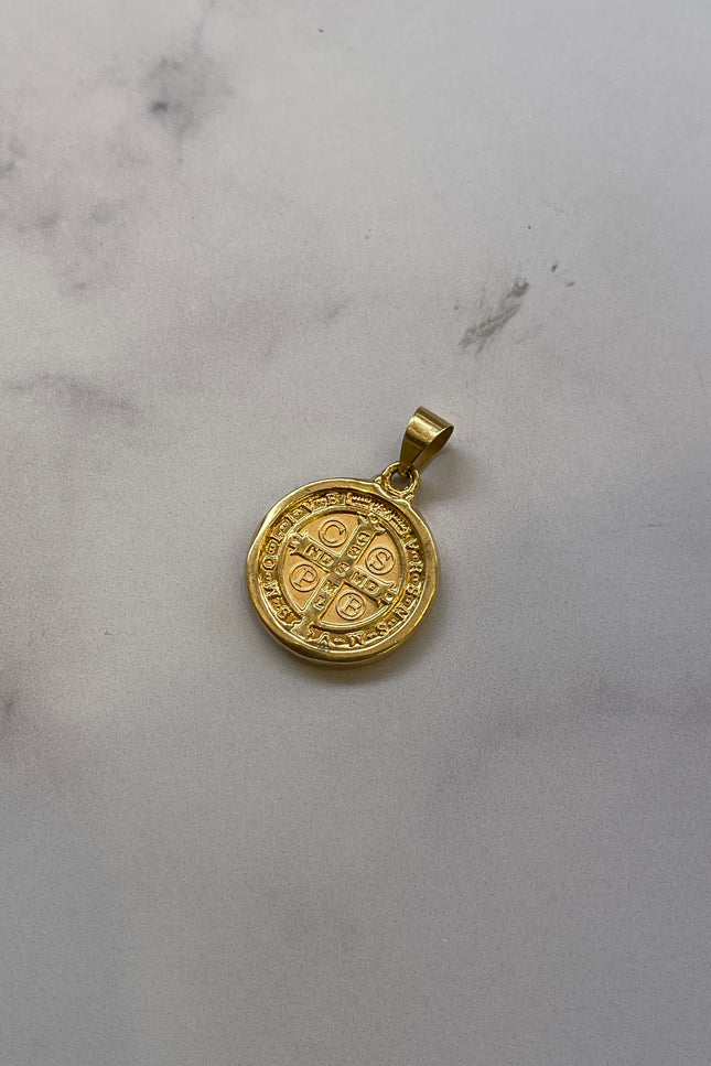 Dije San Benito Grande / 2.5Cm / 2.64Gr /