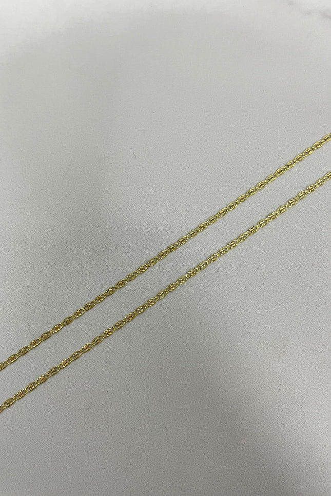 Cadena Plana Tres Oros / 45Cm / 1.8Gr / 1.3Mm /