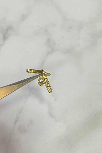Dije Letra T Con Swarovski / 1.1 / 0.53Gr /