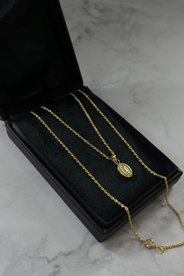 Set De Cadena Y Dije Virgen Guadalupe / 50Cm / 1.45Gr