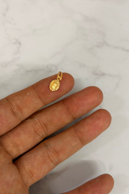 Dije Guadalupe Mediano / 1.3Cm / 0.44Gr /