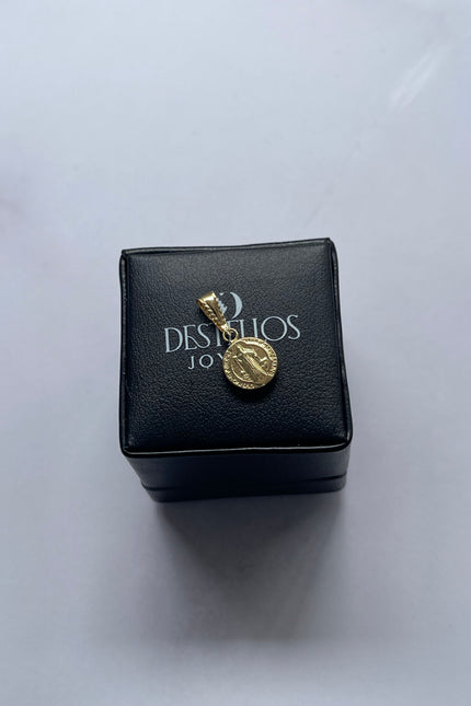 Dije San Benito Mediano / 2.3Cm / 0.60Gr