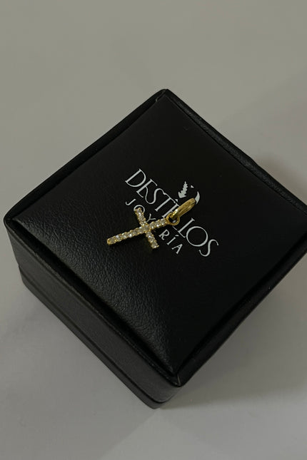 Dije Cruz Con Swarovski Blanco / 0.76Gr / 2Cm