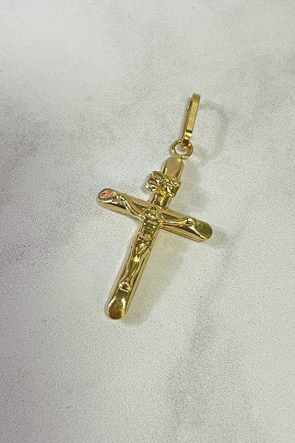 Dije Cruz Con Cristo / 2.8Cm / 1.05Gr / 2.6Mm /