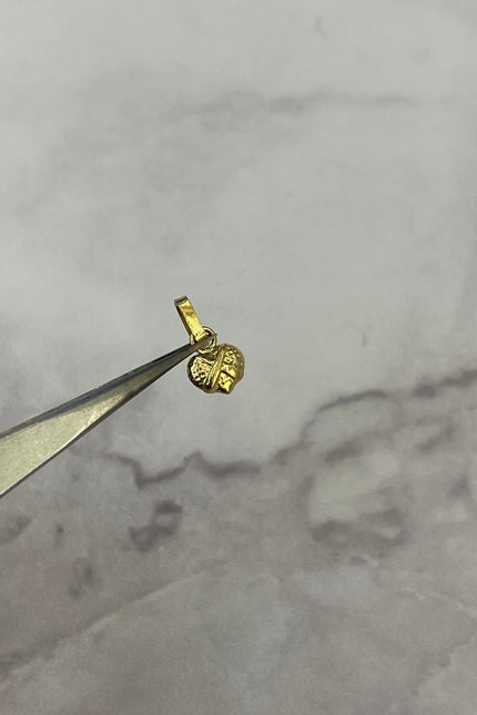 Dije Corazon Con Cruz / 0.23Gr / 6.8Mm /