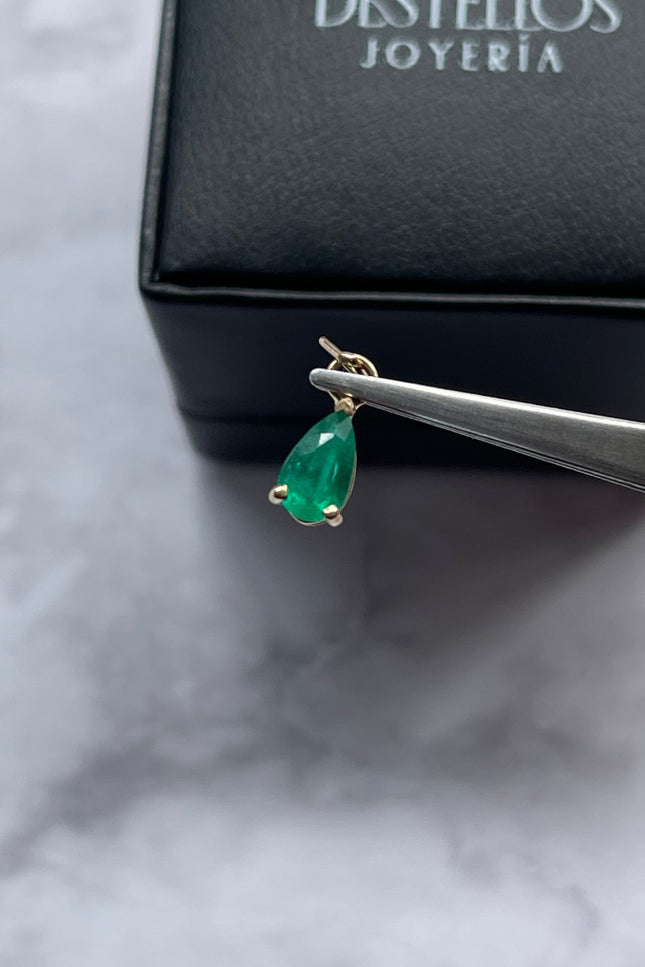Dije Esmeralda Gota / 6.9Mm / 0.63Gr / 0.8Qts