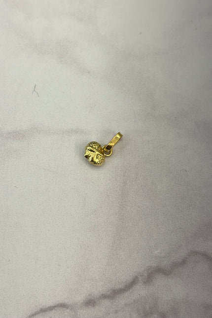 Dije Corazon Con Cruz / 0.23Gr / 6.8Mm /
