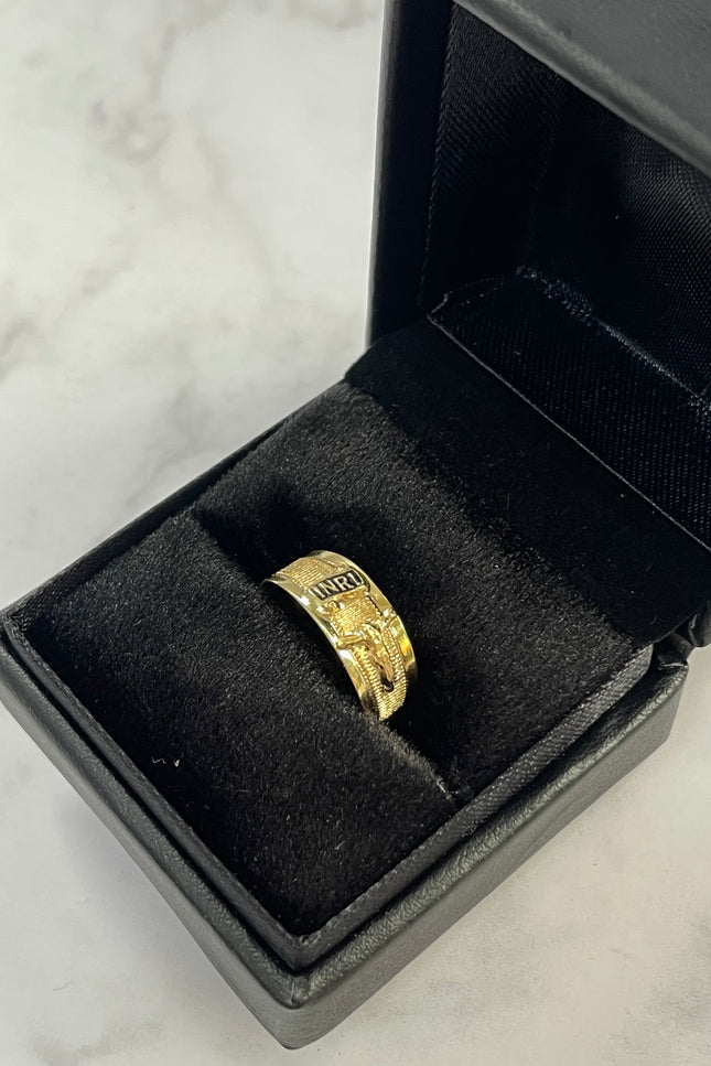 Anillo Con Cristo / T7 / 1.6Gr /