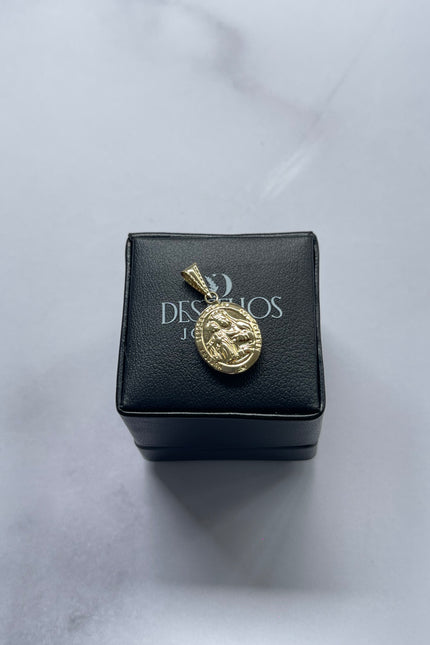 Dije Virgen Del Carmen / 1.8Cm / 1.03Gr