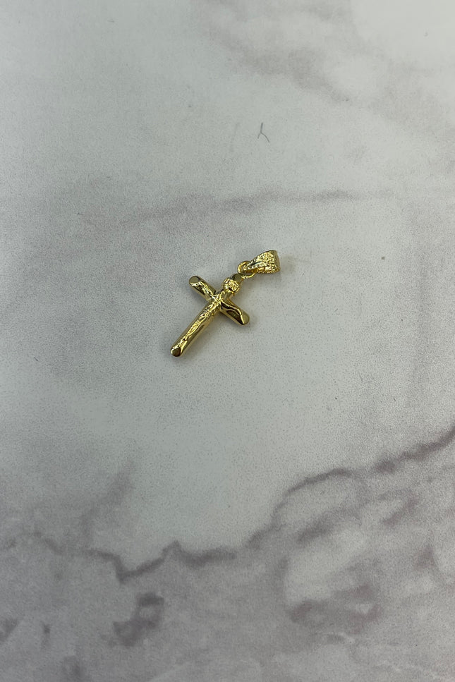 Dije Cruz Con Cristo / 0.4Gr / 1.74Cm /