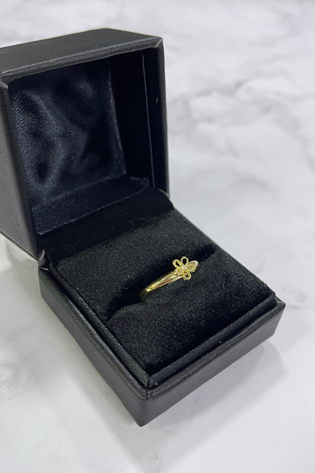 Anillo Flor / T7 / 0.86Gr /
