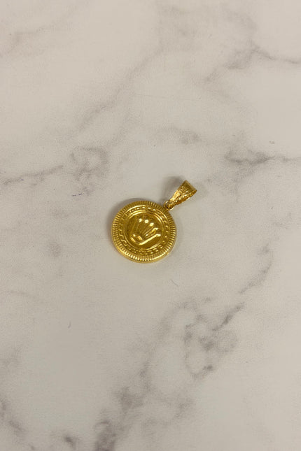 Dije Corona Grande / 1.7Cm / 0.81Gr /