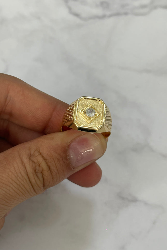 Anillo Troquelado Con Swarovski Blanco / 3.14Gr / Talla 9