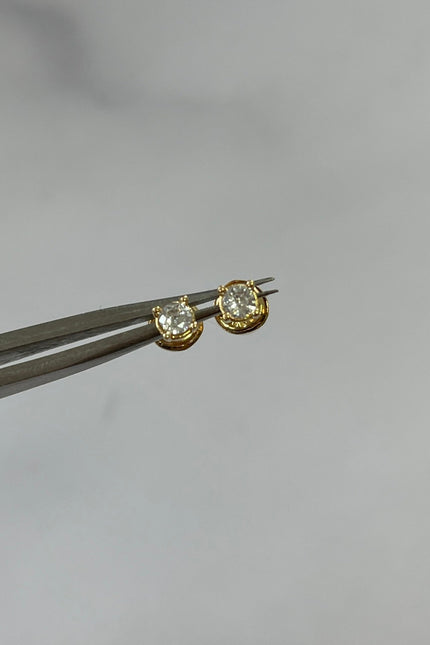 Topos Con Swarovski Blanco Grande / 3.7Mm / 0.97Gr /