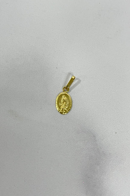 Dije Virgen Milagrosa / 0.70Gr / 2.1Cm / 2Mm