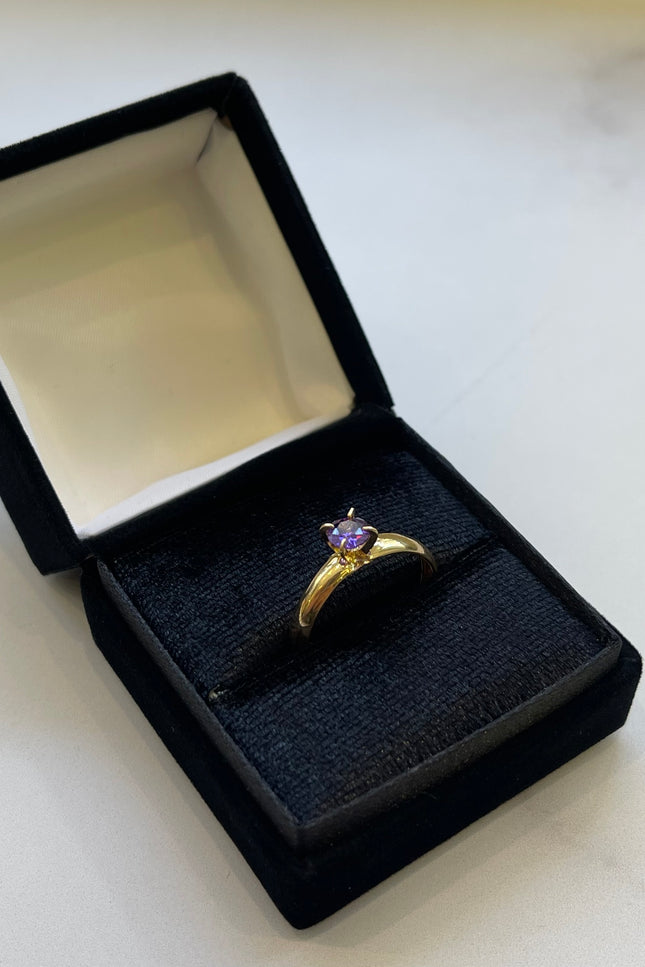 Solitario Con Swarovski Morado / T9 / 1.25Gr /