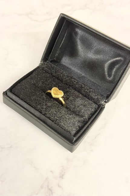 Anillo Corazon Diamantado / T7 1/2 / 1.14Gr /